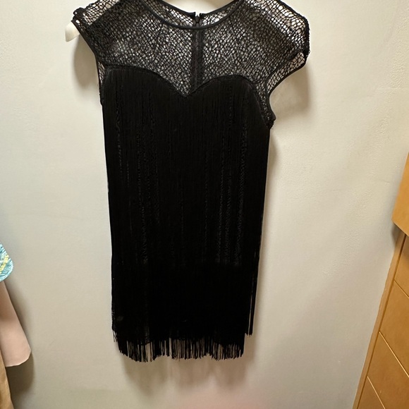 Black cocktail dress - Picture 2 of 4